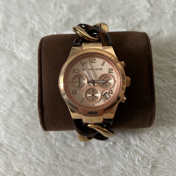 michael michael kors chain link bracelet watch - Picture 5 of 8